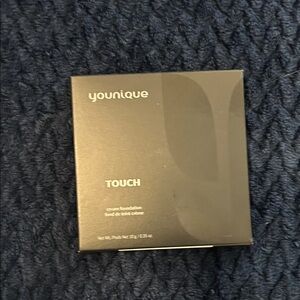 Younique Touch Cream Foundation in 6C